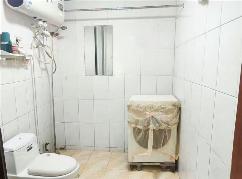 六小學區(qū)房